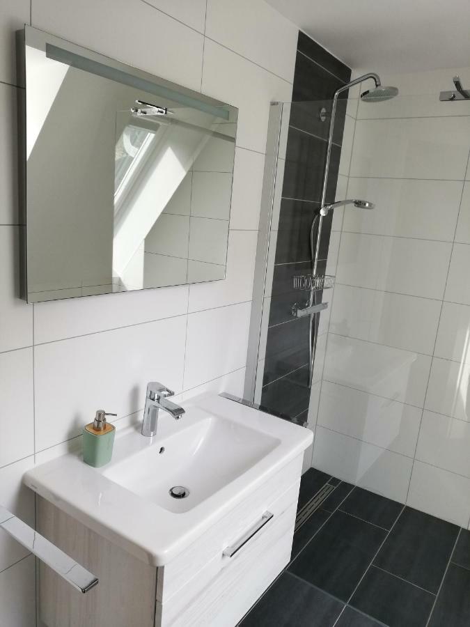 Darsser Strandgut - Haus Ahrenshooper Holz Eksteriør bilde
